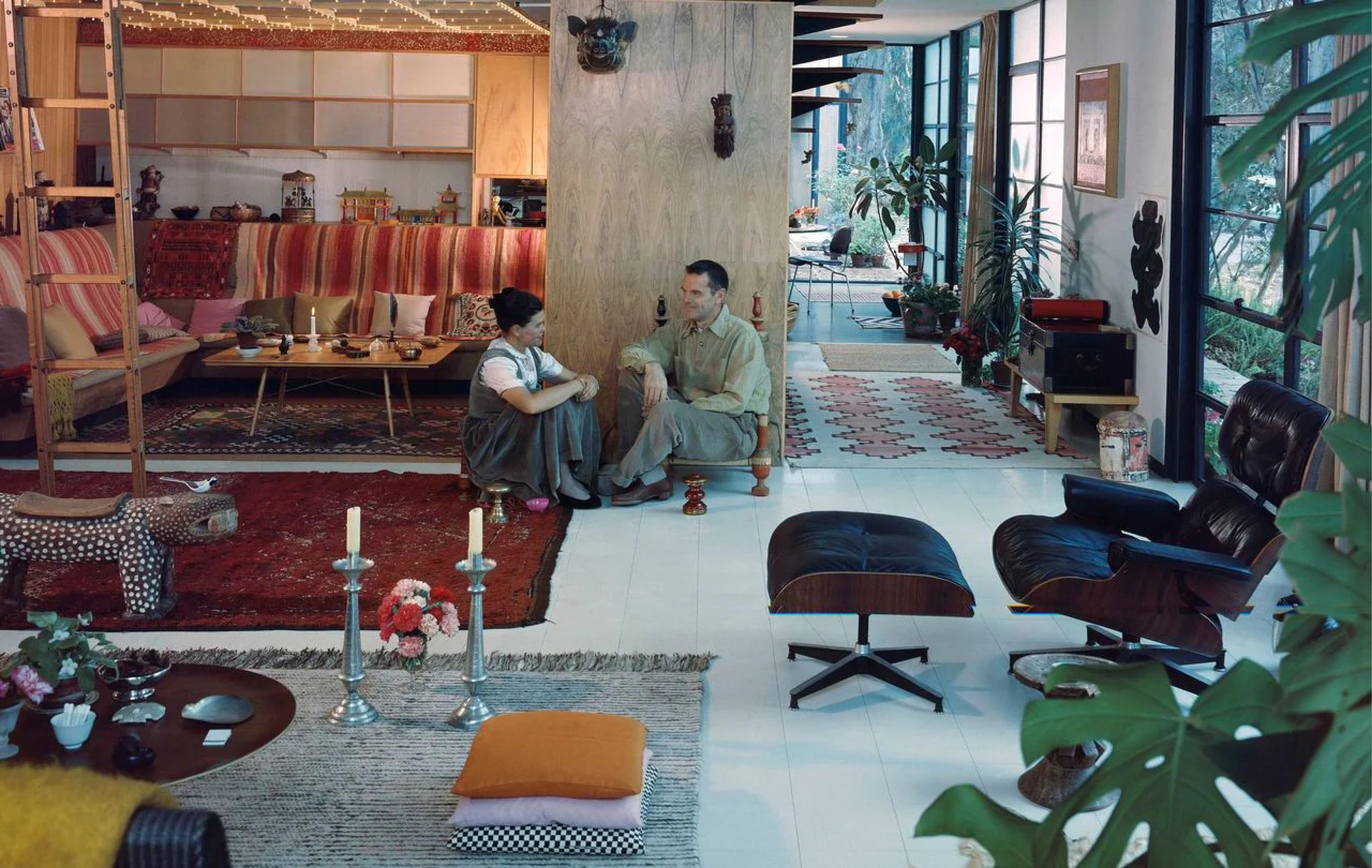 <p>El trono del Modernismo: la silla <em>Eames Lounge Chair</em> como un legado eterno</p>
